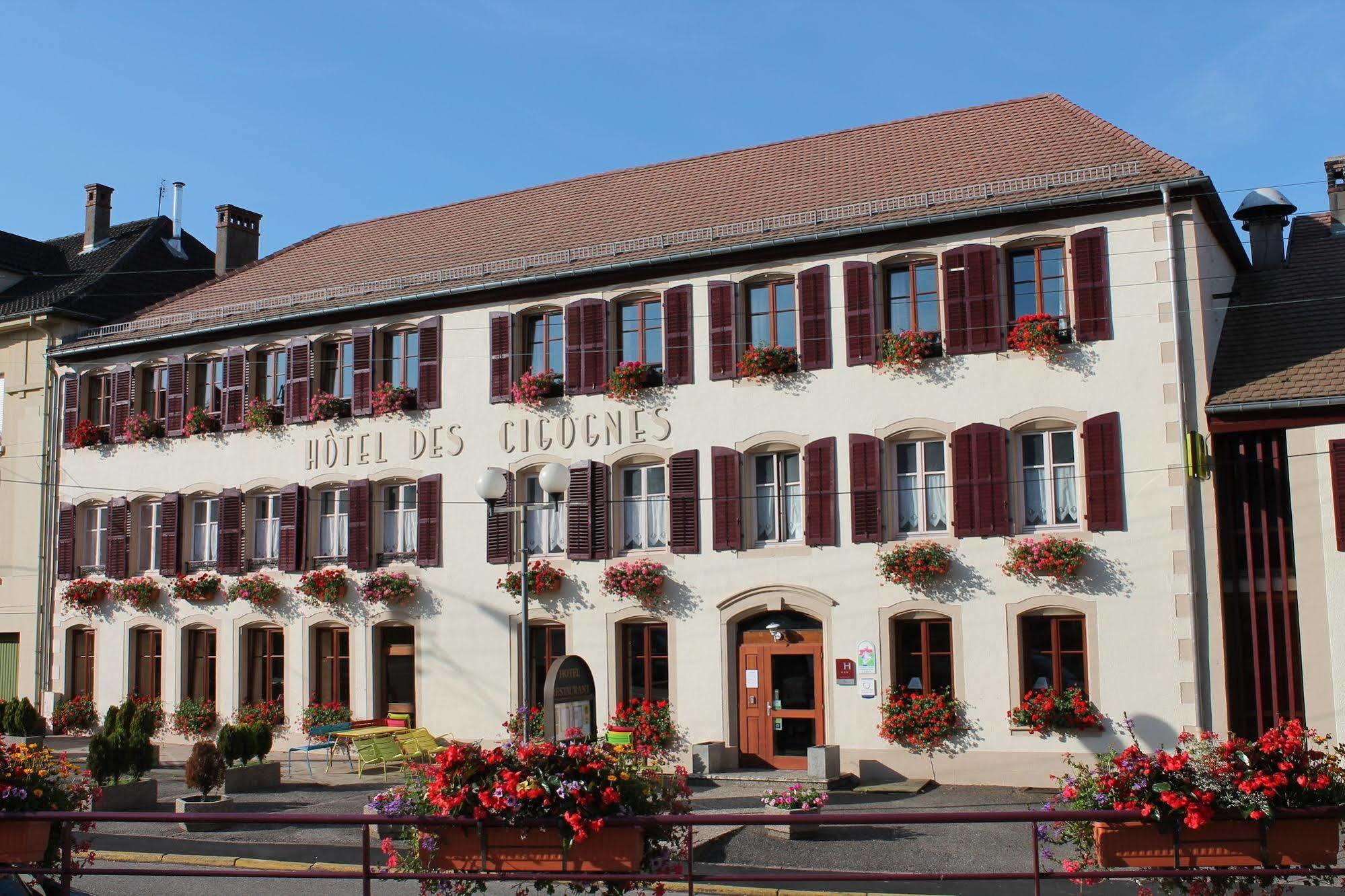 Hotel Les Cigognes Abreschviller Exterior foto